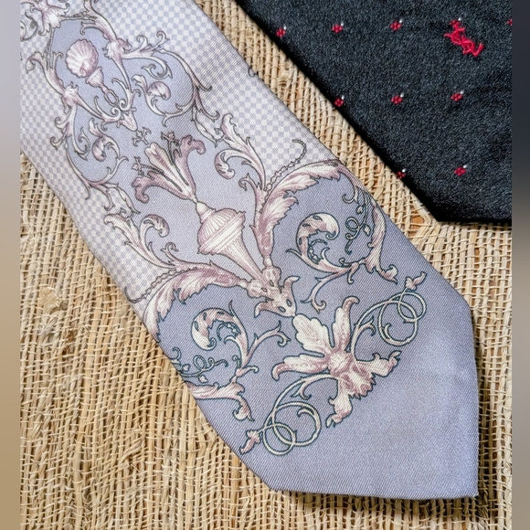 Lot of 2 Designer Ties | Versace and Yves Saint Laurent Silk Men's - Picture 3 of 5
